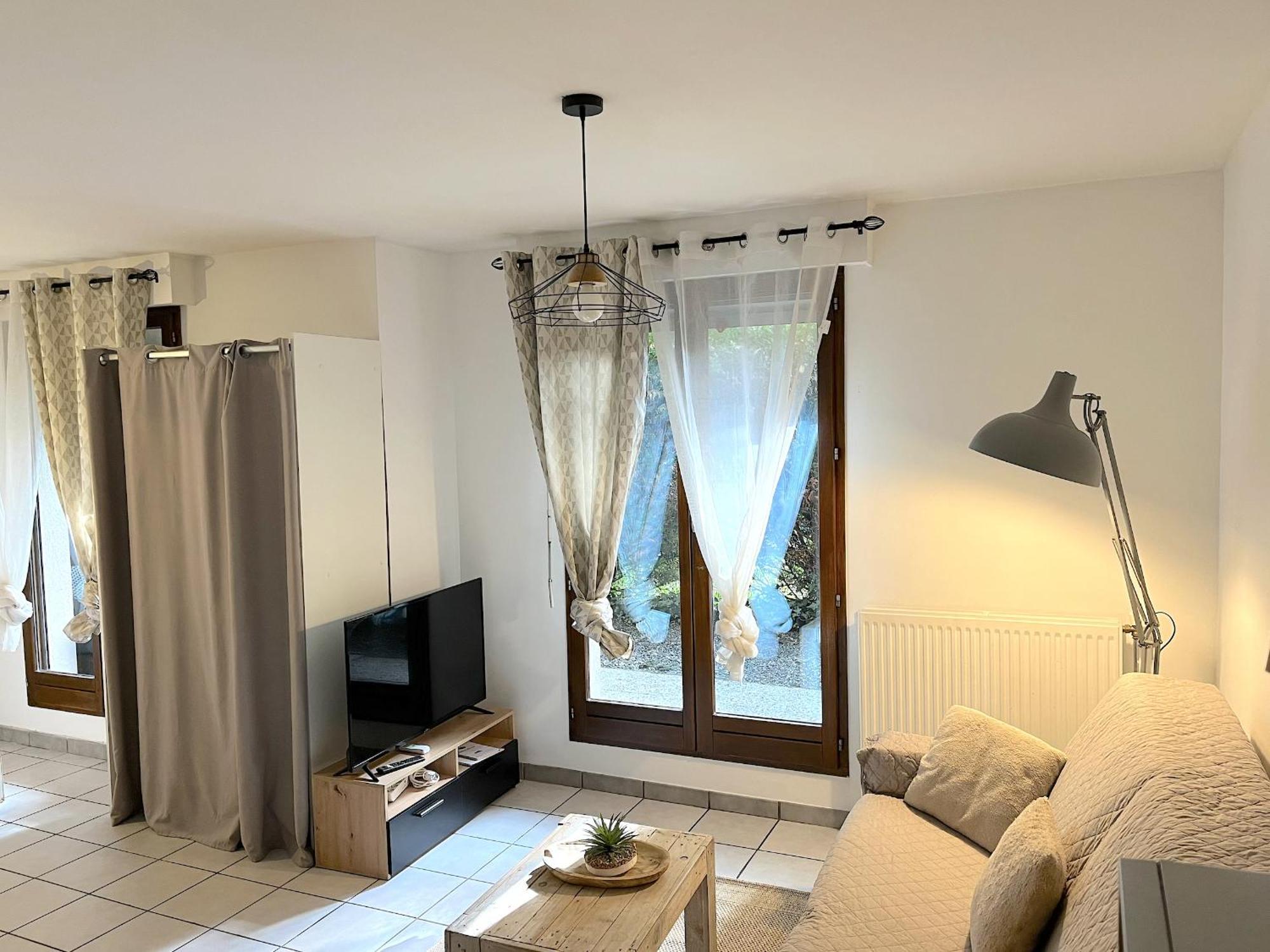 Joli Studio Avec Jardin Daire Annecy Dış mekan fotoğraf